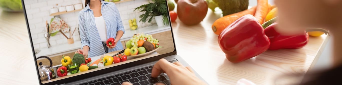 Clases virtuales de Gastronomía en línea en la Universidad Tecnológica de México (UNITEC) con profesores expertos