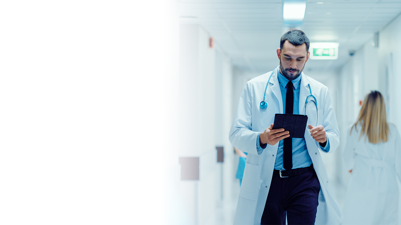 Estudia la licenciatura en medicina en UNITEC campus sur