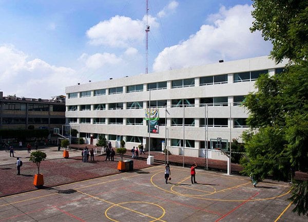 Conoce las fachadas de los diferentes campus de la UNITEC. ¡Te darán la más cordial bienvenida!