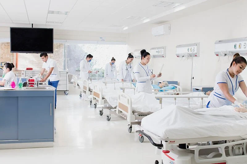 Podrás trabjar en Instituciones de salud, clínicas y hospitales públicos y privados