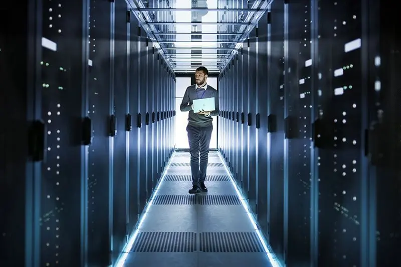 Como maestro en Migración de Sistemas identificarás las arquitecturas tecnológicas que faciliten una alta disponibilidad de servicios.