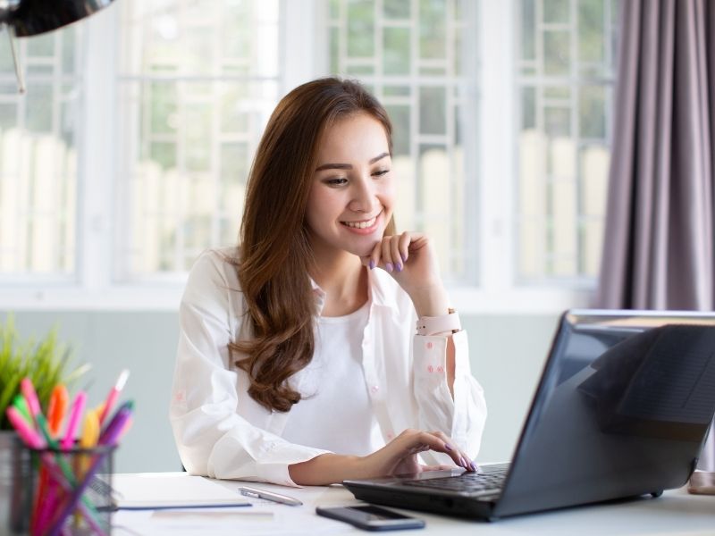 ventajas-de-hablar-ingles-aprende-en-uvm