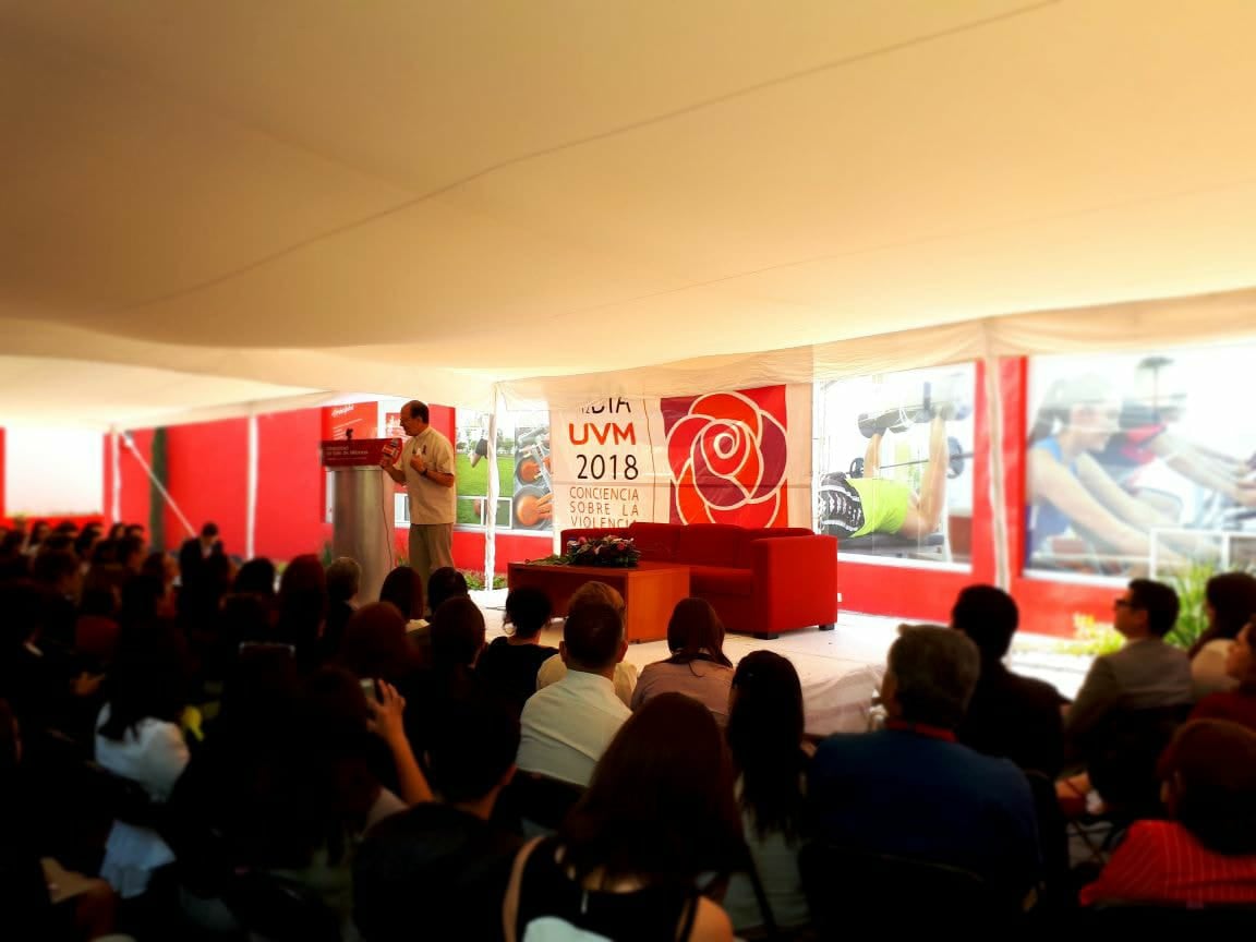 30688587_10155101210340916_3711694974673223680_n