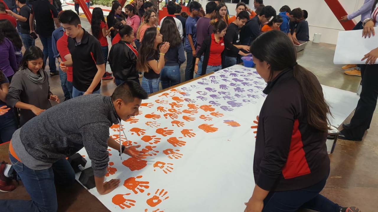 30698141_10155101210165916_6506367839845220352_n