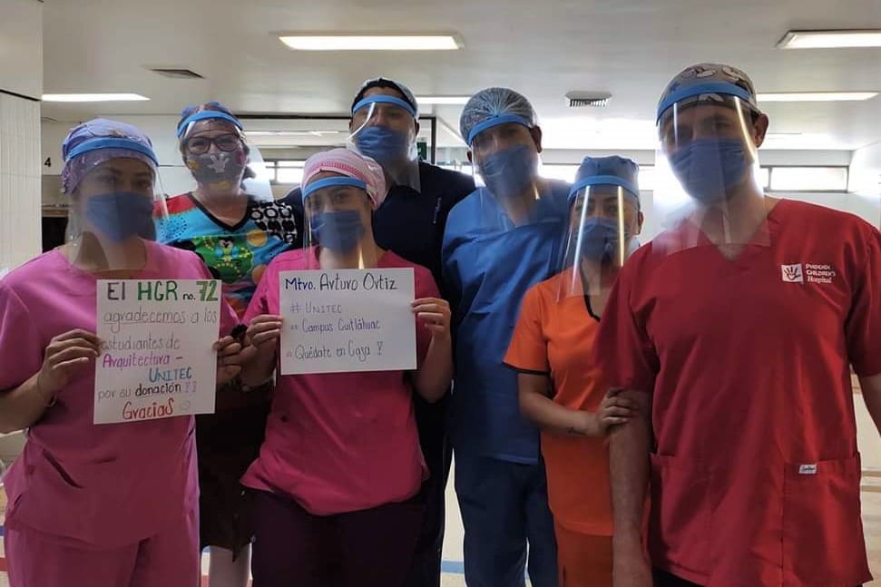 Docente y alumnos de UNITEC donan caretas a personal del sector salud1