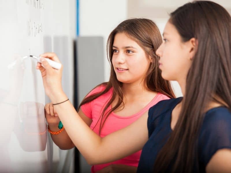 Ventajas de estudiar inglés en la preparatoria