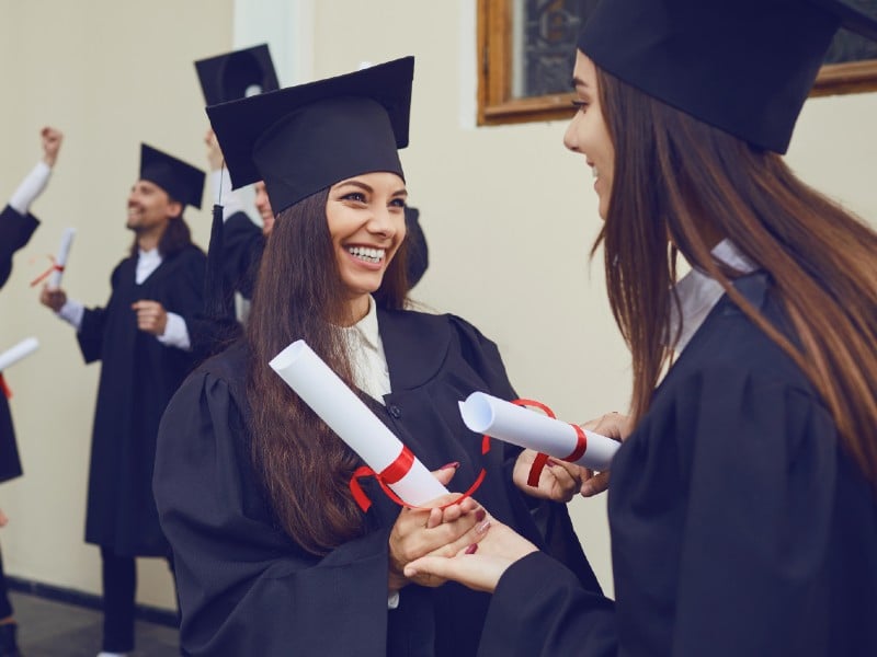 alianza_nlu_uvm_graduados