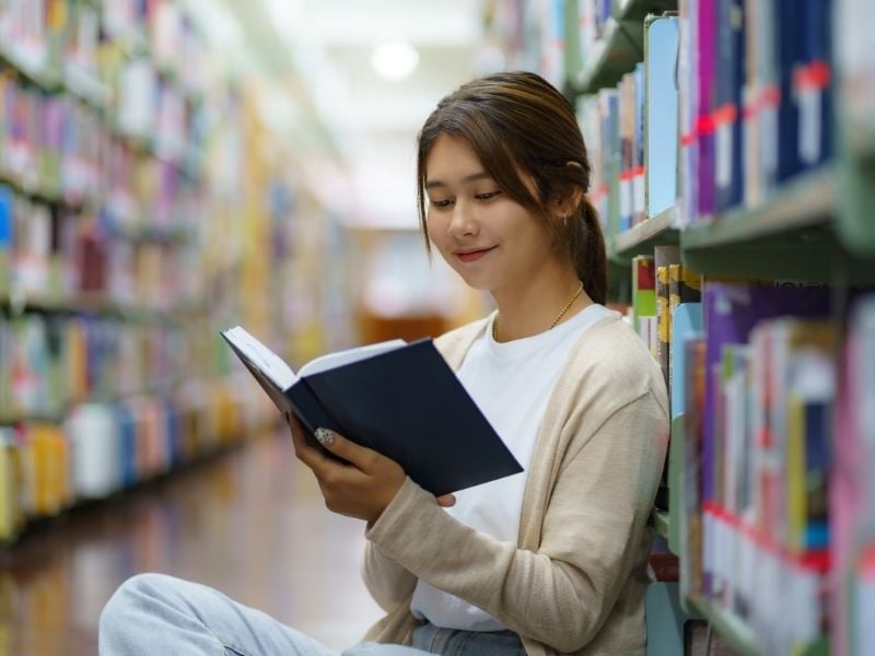 ambiente-biblioteca-prepa-internacional-uvm