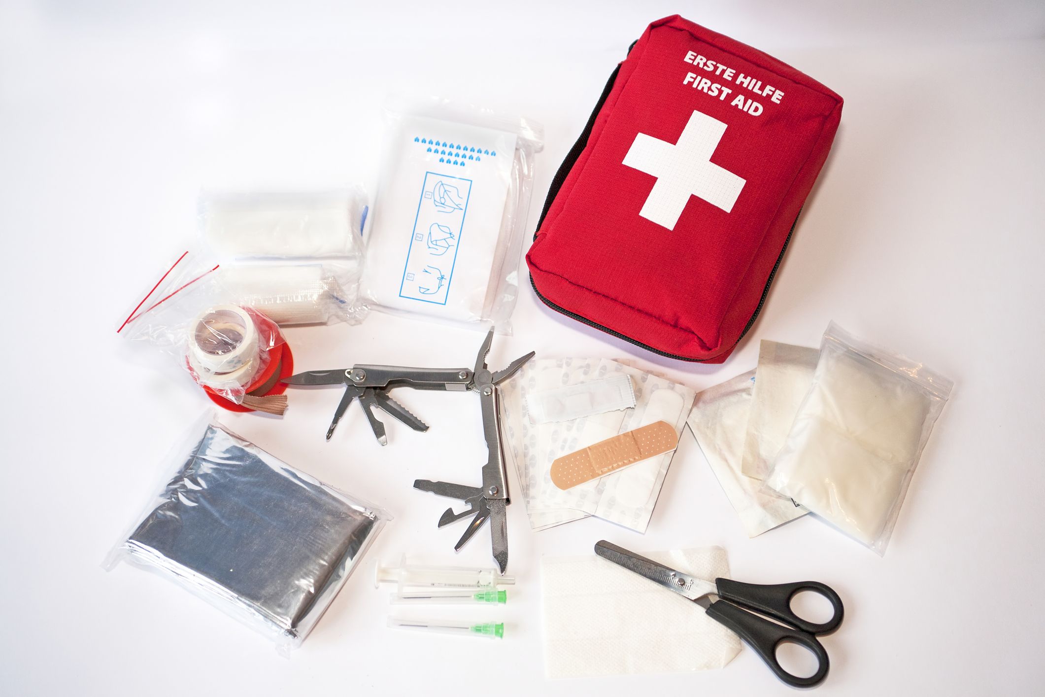 Decir Agencia de viajes Prima Cómo armar un botiquín de primeros auxilios: 19 elementos claves