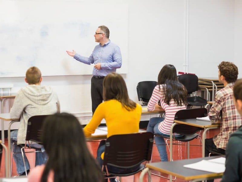 asi_ayuda_a_tu_cv_tener_doble_titulacion