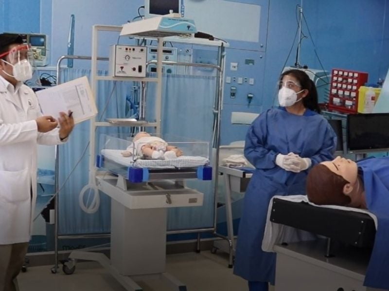 asi_se_vive_regreso_a_claes_uvm_laboratorios