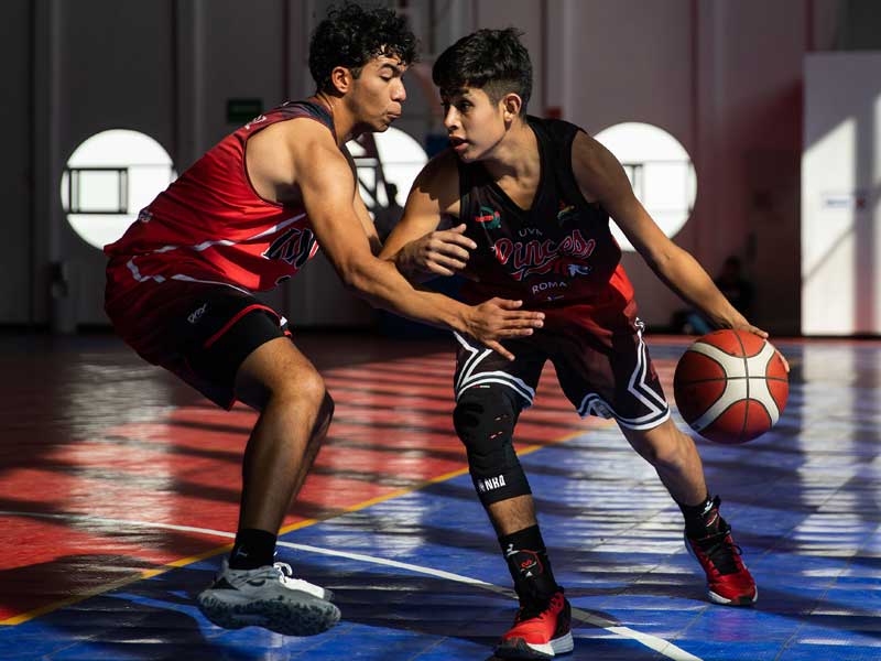 Becas para universitarios UVM