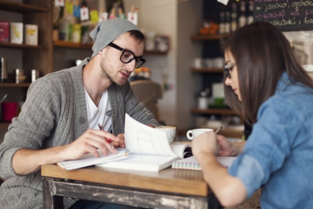 Cuál es la diferencia entre Ingeniería de Gestión de Negocios y la  Licenciatura de Administración de Empresas?