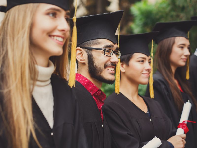 Qué tan difícil es estudiar la prepa en línea