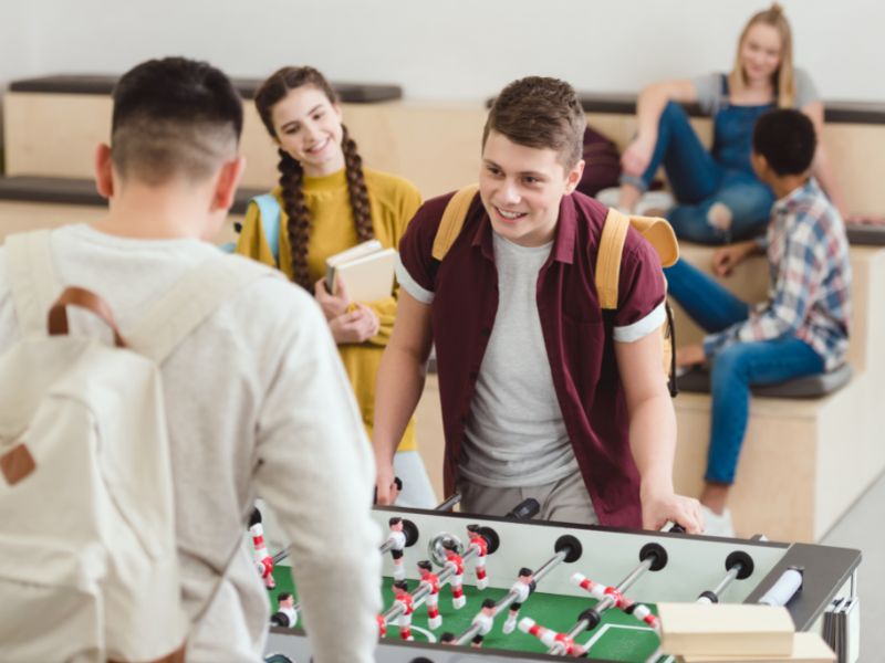 ¿Cuánto cuesta estudiar la preparatoria? 