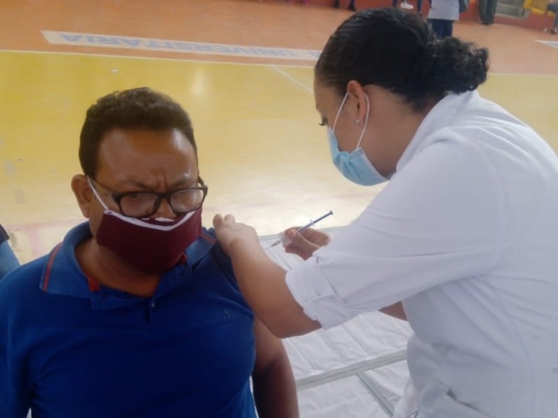 vacunacion_maestros_2_regreso_seguro